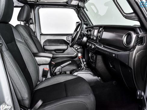 Used 2021 Jeep Wrangler Unlimited Sport image 25