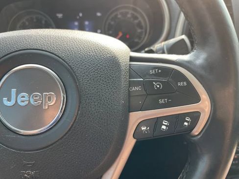 Used 2014 Jeep Cherokee Limited FWD image 21