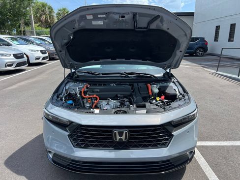 Used 2024 Honda Accord Touring image 18