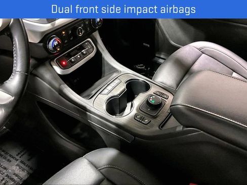 Certified 2022 GMC Acadia SLT image 19