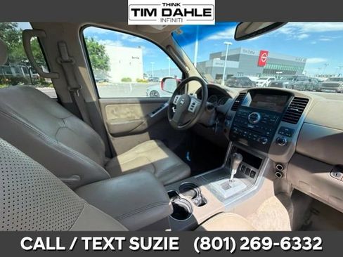 Used 2008 Nissan Pathfinder SE w/ Premium Pkg AWD/4WD image 10