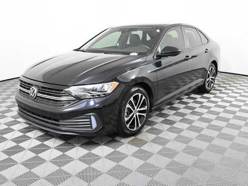 Certified 2023 Volkswagen Jetta Sport FWD image 2