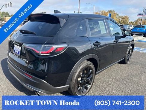 Used 2025 Honda HR-V Sport image 11