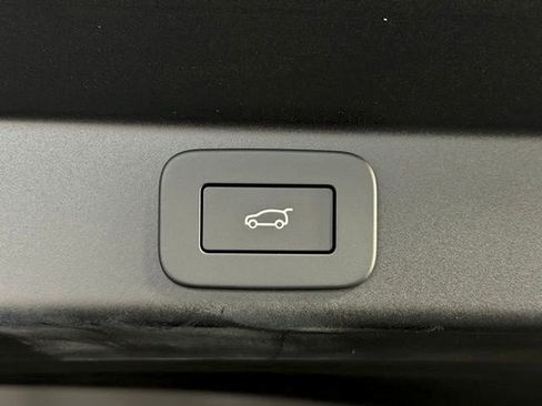 New 2026 Land Rover Range Rover Sport Dynamic SE AWD/4WD image 19