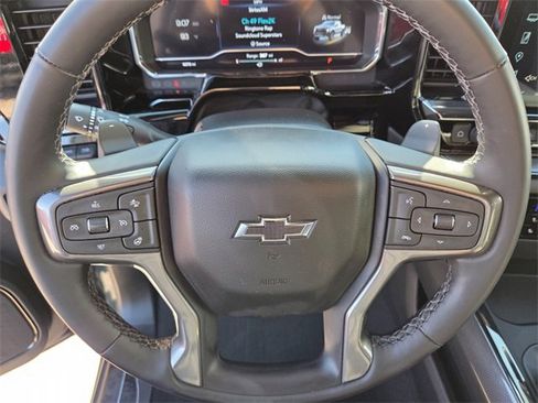 Certified 2025 Chevrolet Silverado 1500 ZR2 w/ Technology Package image 18