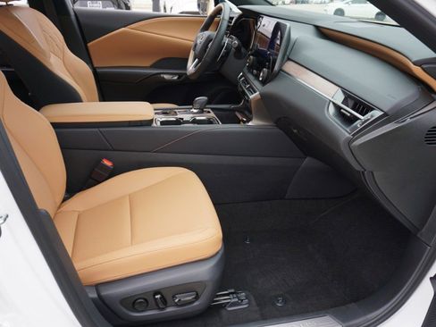 Certified 2025 Lexus RX 350 Premium image 14