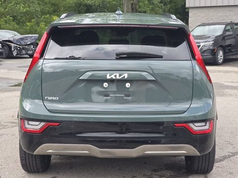 Used 2024 Kia Niro Wave w/ Wave Preserve Package FWD image 16