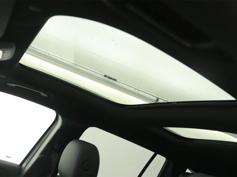 New 2026 Mercedes-Benz GLB 250 image 14