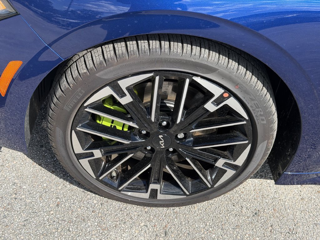 New 2027 Kia K5 GT FWD image 8