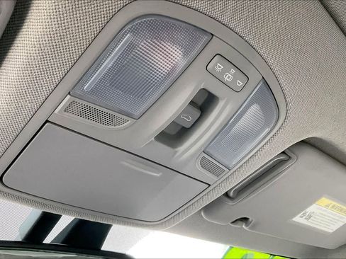 Used 2020 Hyundai Elantra Value Edition image 33