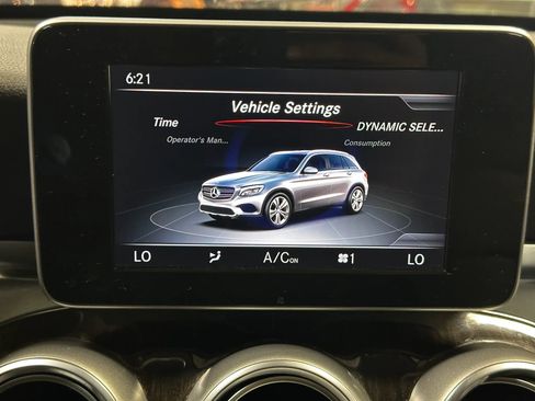 Used 2017 Mercedes-Benz GLC 300 image 39