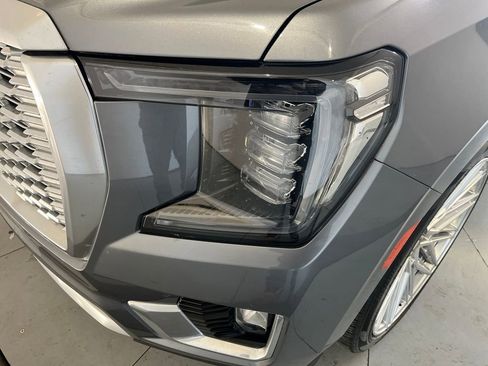 Used 2021 GMC Yukon Denali w/ Denali Premium Package image 57