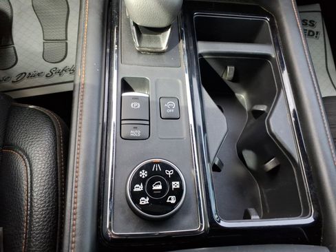 Used 2023 Nissan Pathfinder Rock Creek image 13