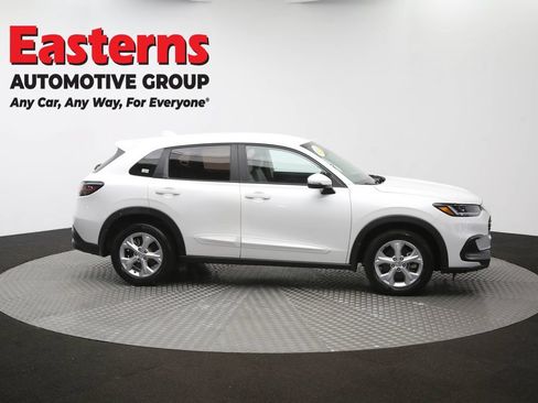 Used 2024 Honda HR-V LX image 45