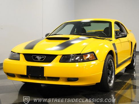 Used 2004 Ford Mustang GT RWD image 19