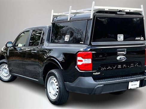 Used 2022 Ford Maverick XL image 5