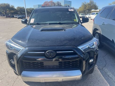 Used 2022 Toyota 4Runner TRD Off-Road Premium w/ Moonroof Package image 2