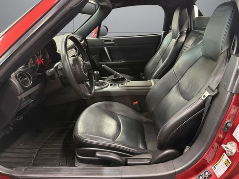 Used 2013 MAZDA MX-5 Miata Grand Touring w/ Premium Pkg RWD image 11