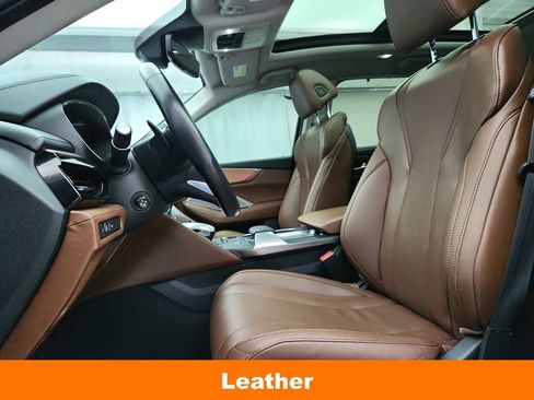 Used 2023 Acura MDX SH-AWD w/ Technology Package image 11