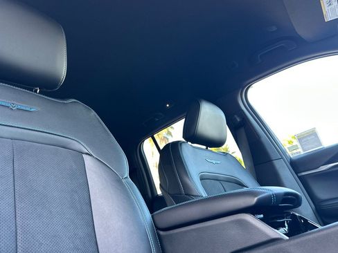 New 2023 Jeep Grand Cherokee Trailhawk image 16