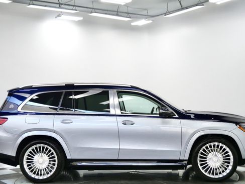 Used 2024 Mercedes-Benz Maybach GLS 600 4MATIC image 72
