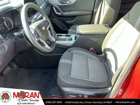 Certified 2024 Chevrolet Blazer LT w/ Convenience Package image 17