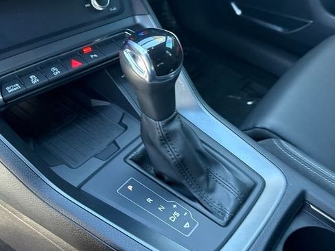 Used 2020 Audi Q3 2.0T Premium Plus w/ Premium Plus Package AWD/4WD image 13