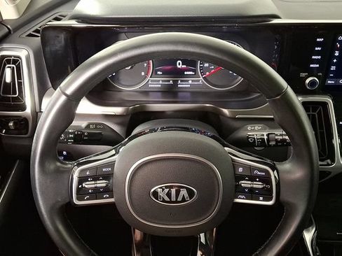 Used 2021 Kia Sorento SX AWD/4WD image 21
