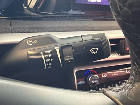 Used 2023 Kia K5 GT-Line image 37