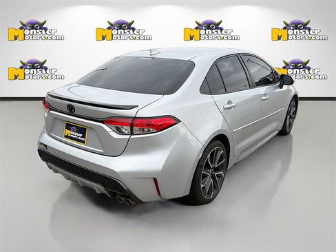 Used 2022 Toyota Corolla SE w/ Carpet Mat Package (TMS) image 5