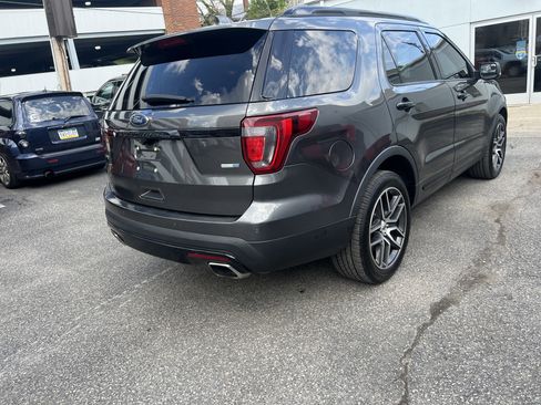 Used 2016 Ford Explorer Sport AWD/4WD image 5