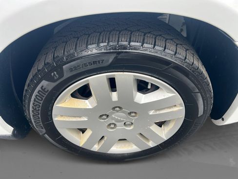 Used 2014 Dodge Avenger SE FWD image 23