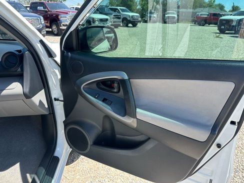 Used 2012 Toyota RAV4 4WD w/ Value Pkg image 13