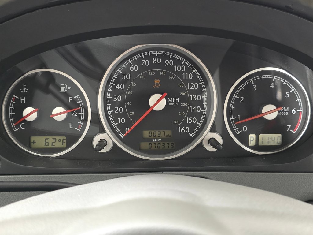 Used 2004 Chrysler Crossfire Coupe RWD image 26