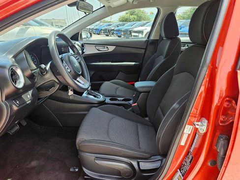 Used 2024 Kia Forte LXS FWD image 16