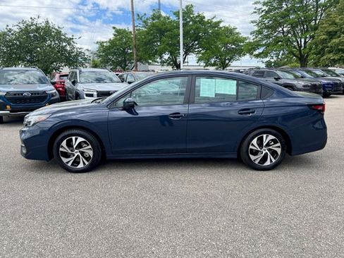 Certified 2025 Subaru Legacy Premium AWD/4WD image 4