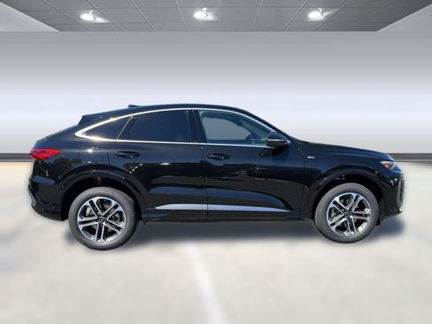 Used 2026 Audi Q5 Premium Plus AWD/4WD image 8