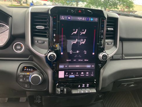 New 2026 RAM 1500 Big Horn AWD/4WD image 20