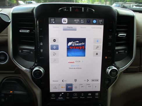 Used 2023 RAM 2500 Laramie image 15