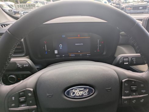 New 2025 Ford Maverick Lariat image 32