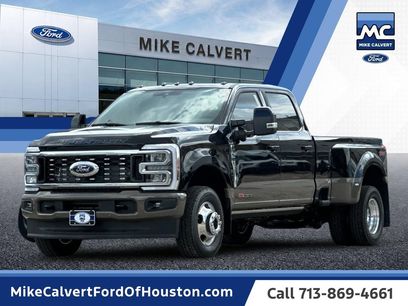 New 2026 Ford F350 King Ranch w/ FX4 Off-Road Package