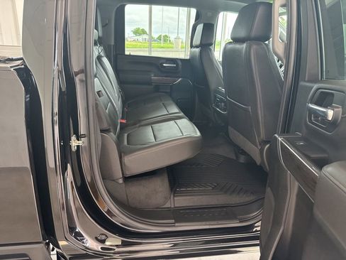 Used 2022 Chevrolet Silverado 2500 LTZ w/ LTZ Premium Package AWD/4WD image 15