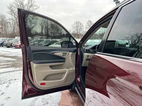 Used 2022 Honda Pilot Special Edition image 12