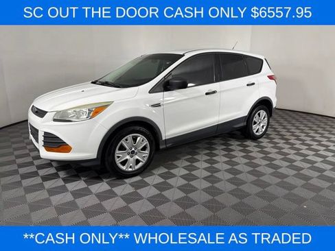 Used 2015 Ford Escape S FWD image 1