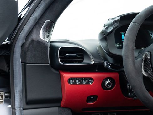 Used 2023 McLaren Artura RWD image 44
