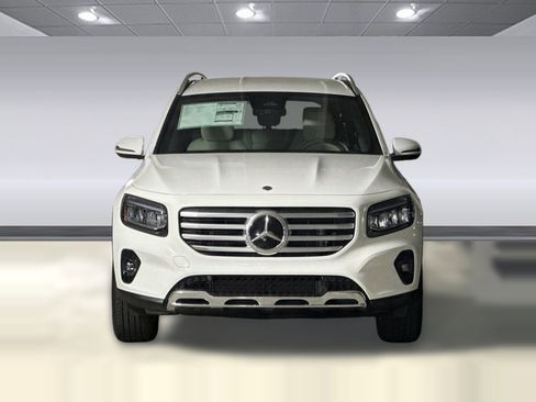 Used 2026 Mercedes-Benz GLB 250 image 5