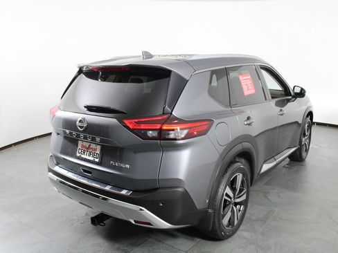 Used 2022 Nissan Rogue Platinum w/ Head-Up Display Package FWD image 4