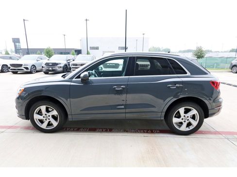 Used 2020 Audi Q3 2.0T Premium AWD/4WD image 5