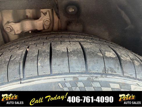 Used 2011 Buick LaCrosse CXL FWD image 11