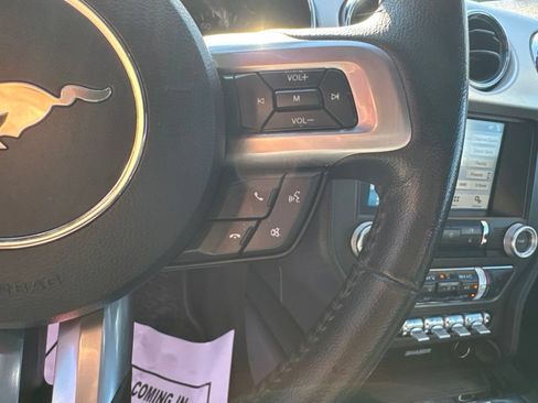 Used 2016 Ford Mustang Premium RWD image 23